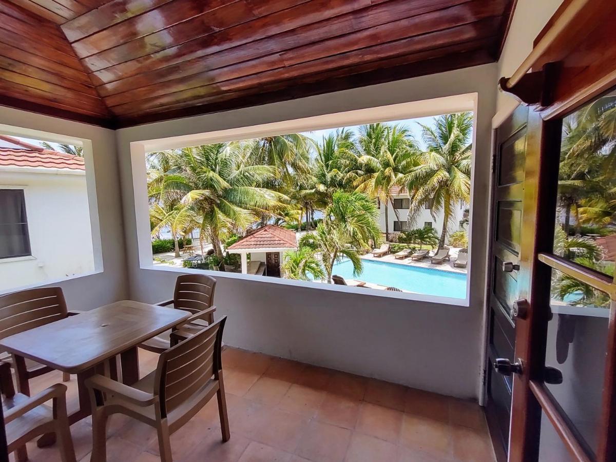Tradewinds Paradise Villas San Pedro Kültér fotó