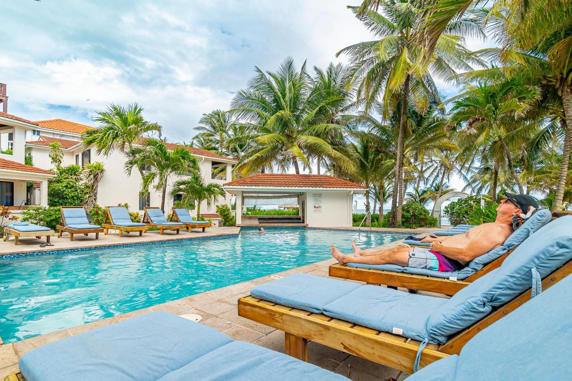 Tradewinds Paradise Villas San Pedro Kültér fotó