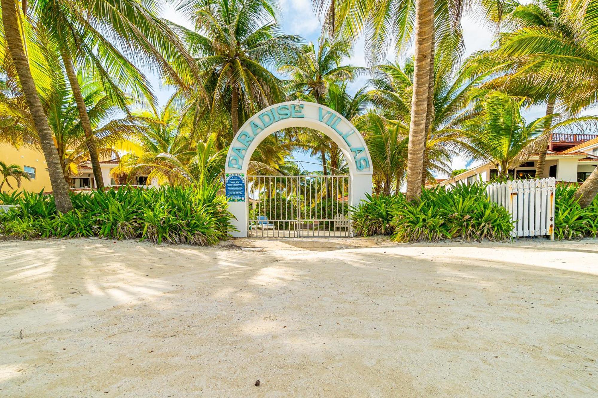 Tradewinds Paradise Villas San Pedro Kültér fotó